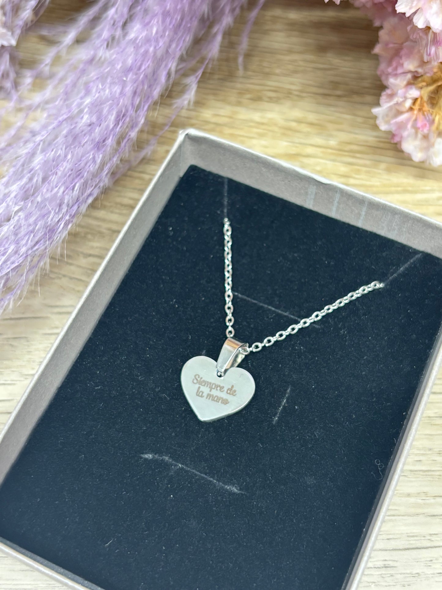 Collar personalizado para amiga con nombre grabado