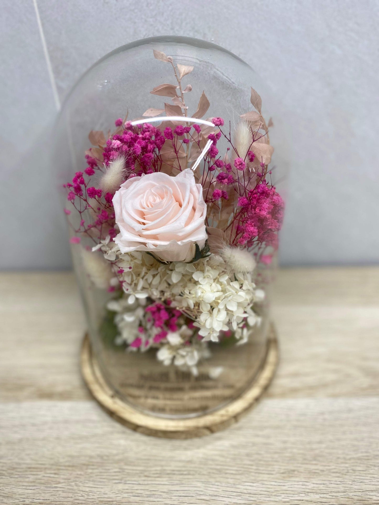 Cupula de flor preservada con rosa - REGALA AMOR