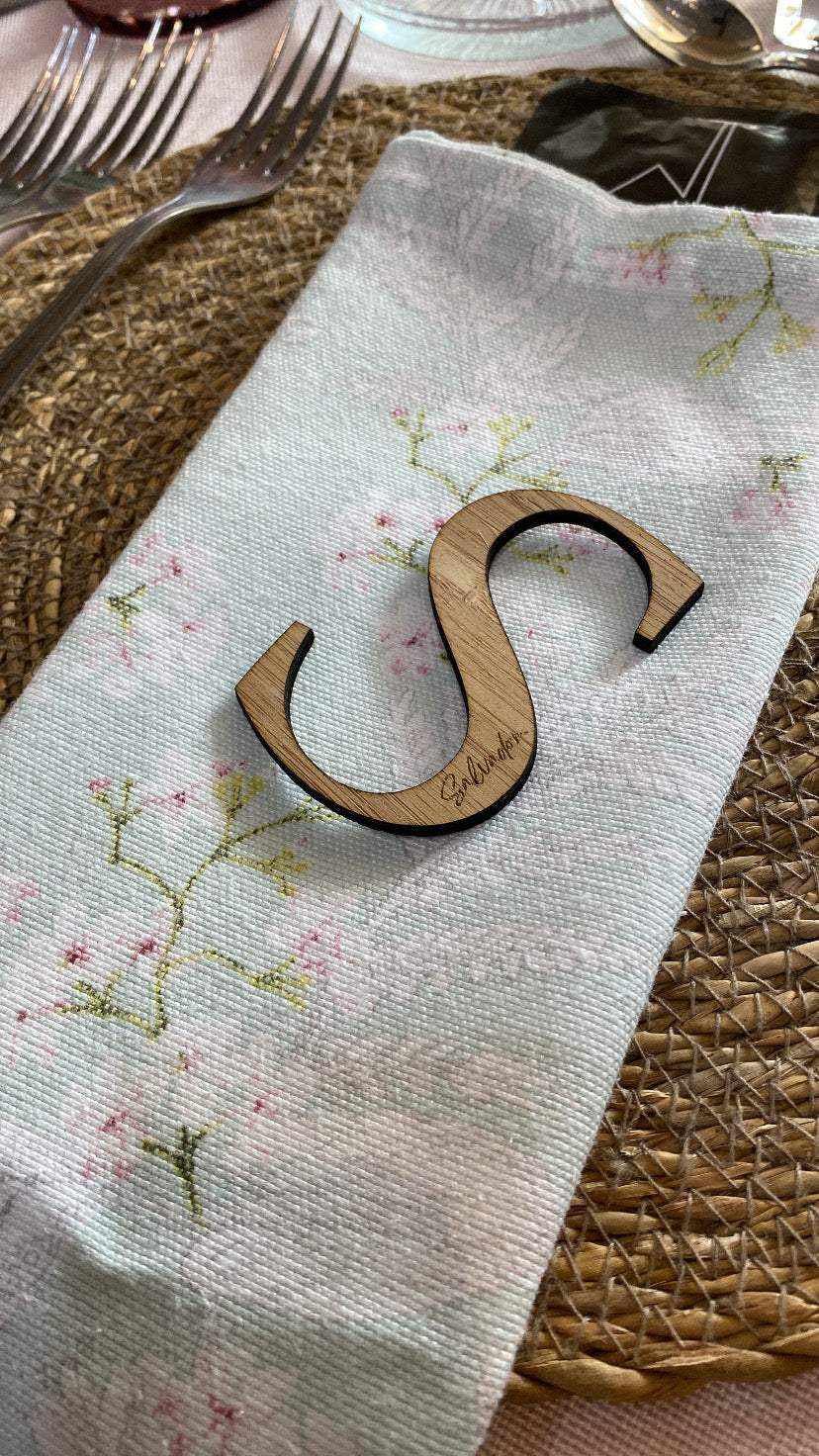 Inicial madera de bambu - REGALA AMOR