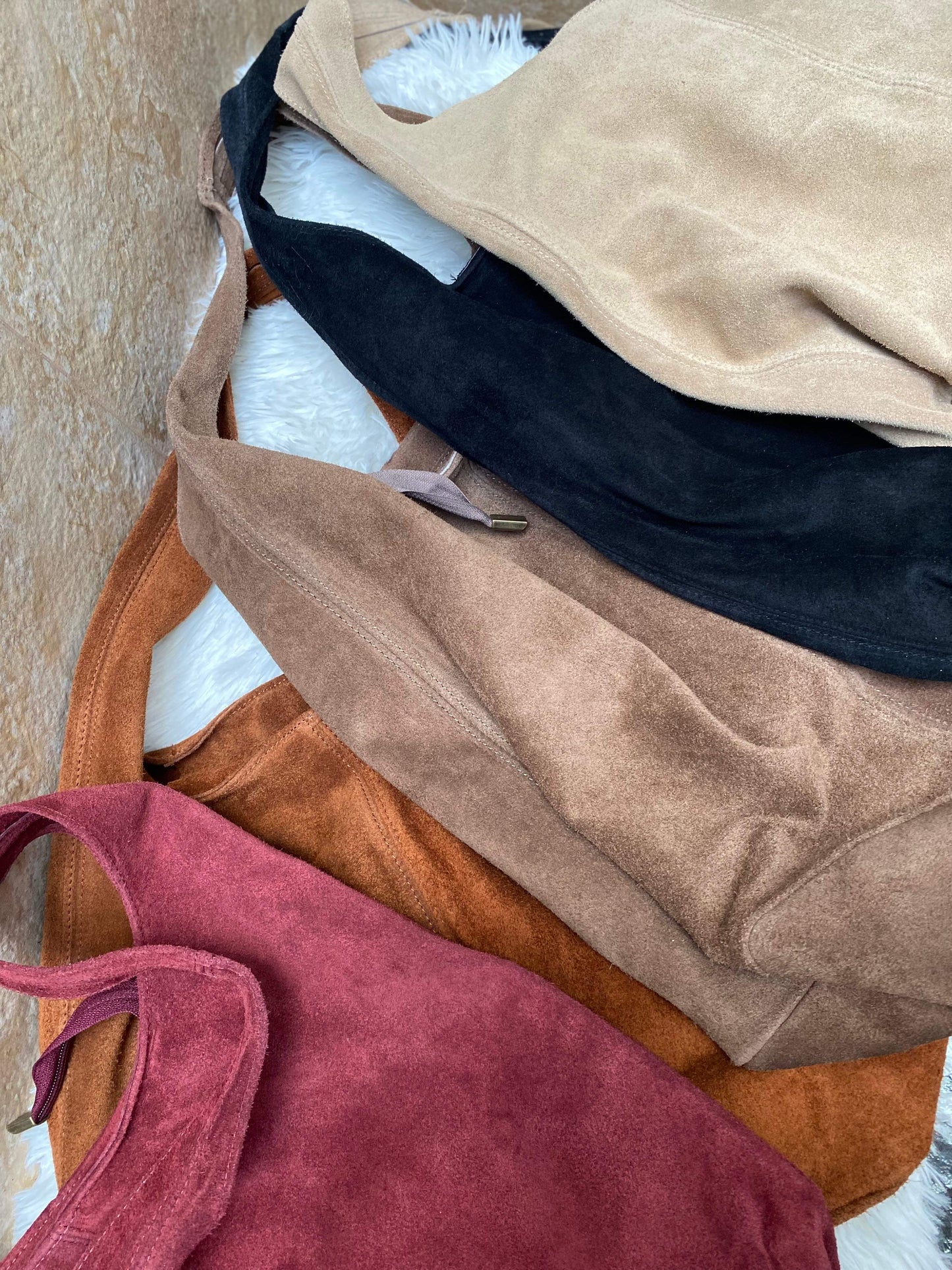 Bolso Saco Piel Antelina - REGALA AMOR