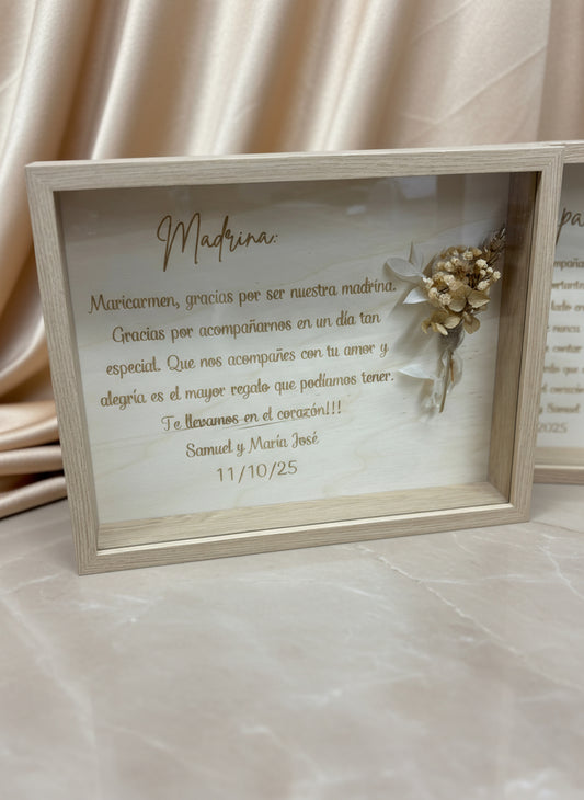 Cuadro personalizado en madera con flor preservada | Regalo decorativo