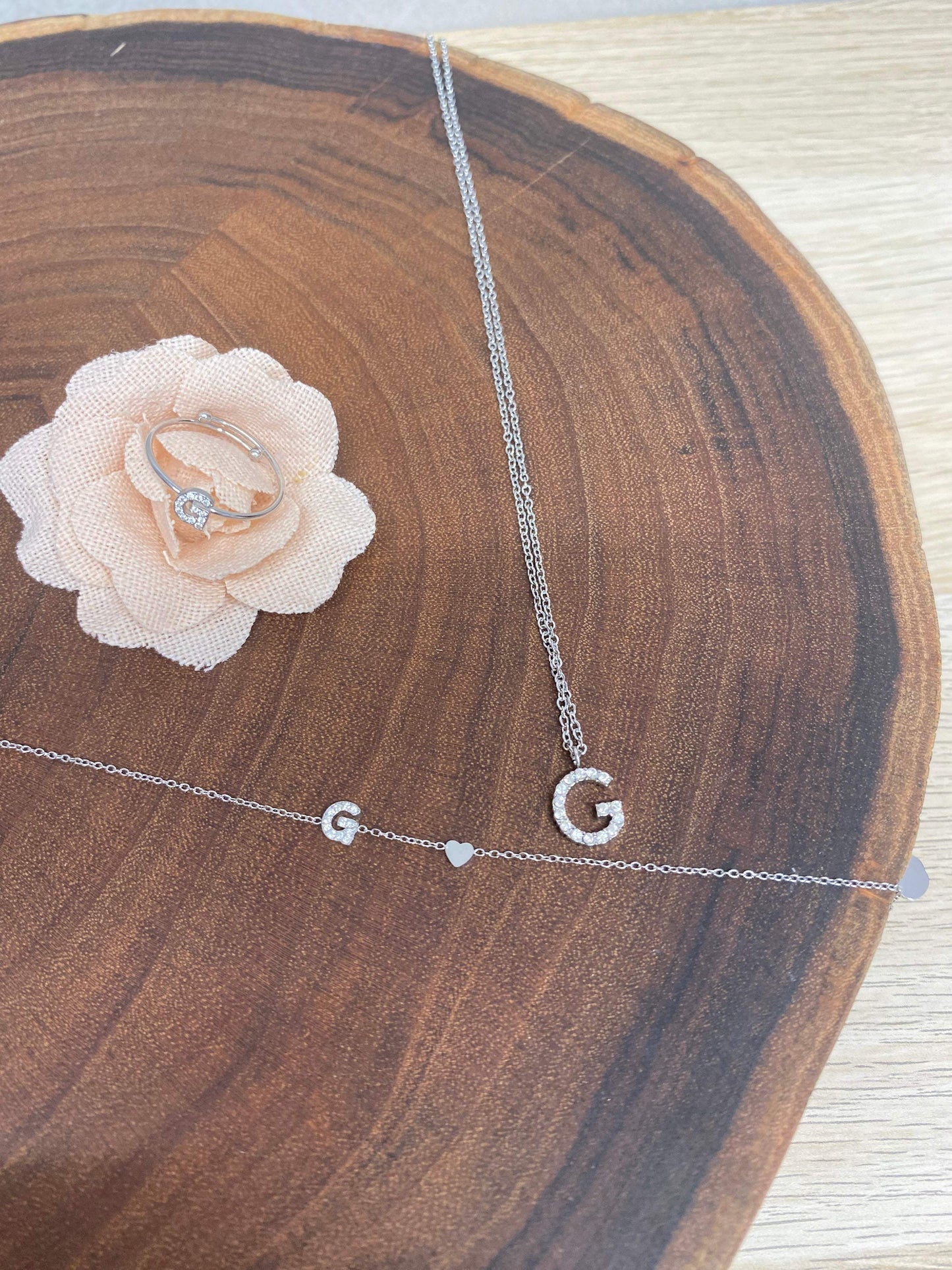 Conjunto de anillo, collar y pulsera - REGALA AMOR