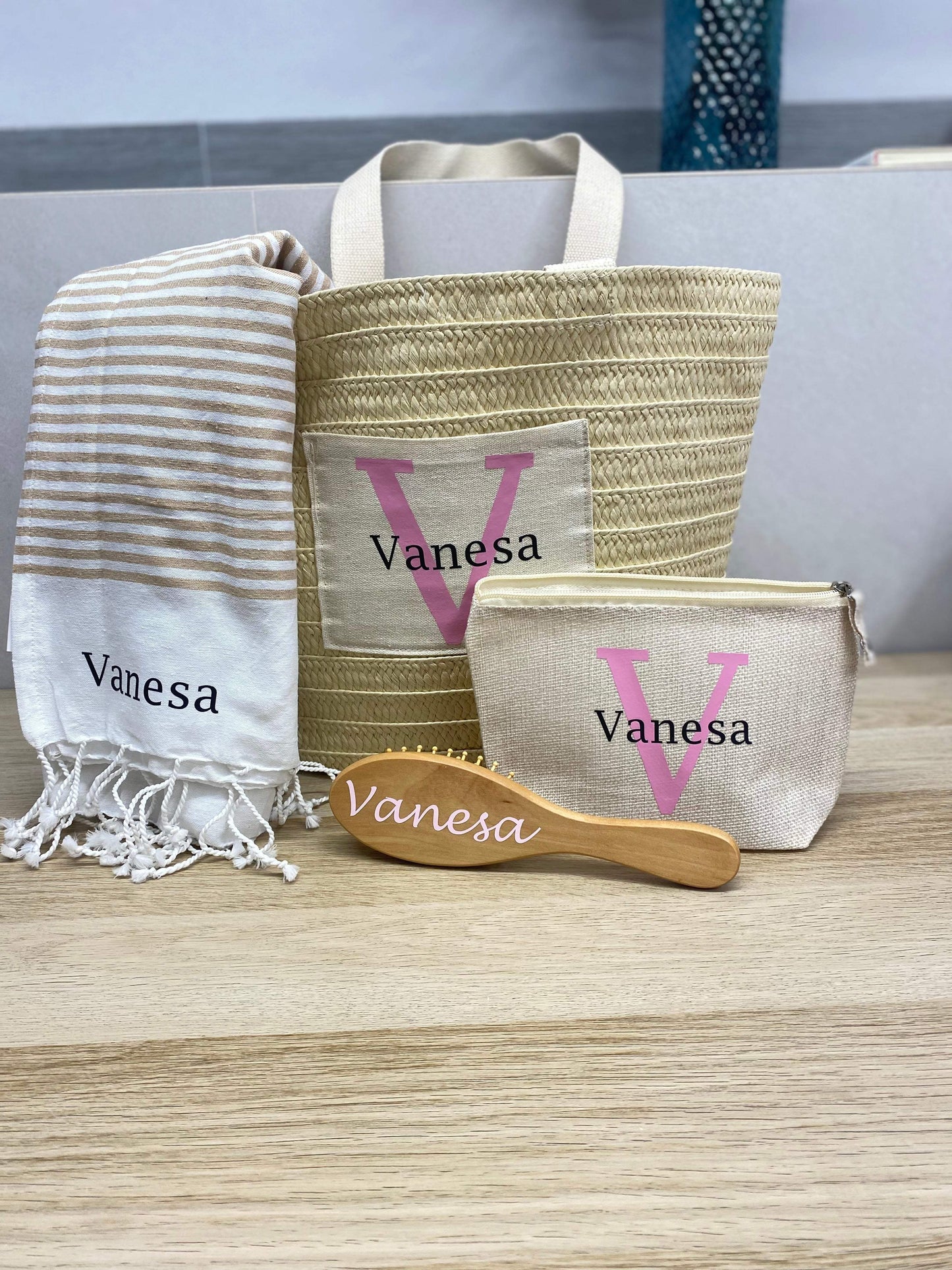 Pack capaza,pareo, monedero y cepillo - REGALA AMOR