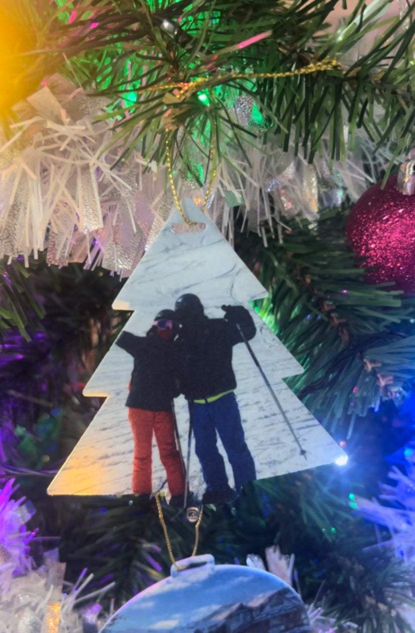 Bola de navidad en forma de árbol, con foto - REGALA AMOR