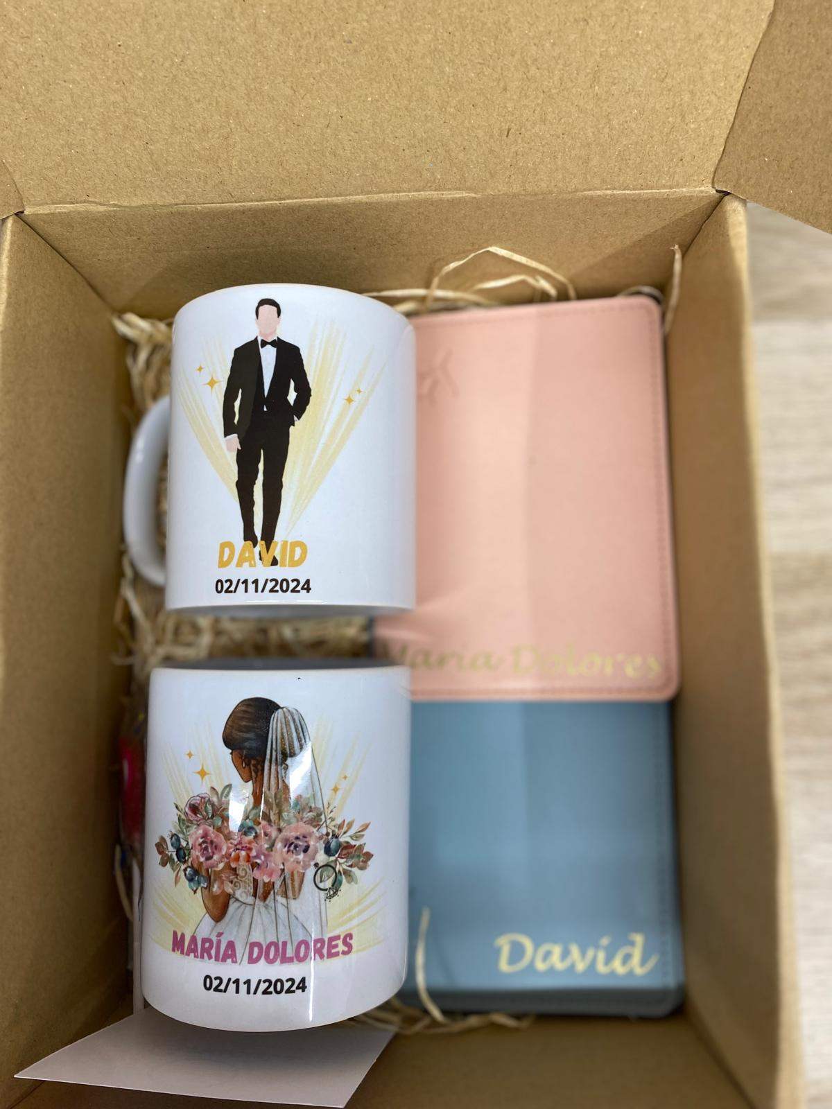 Caja personalizada Tazas + Pasaportes - REGALA AMOR