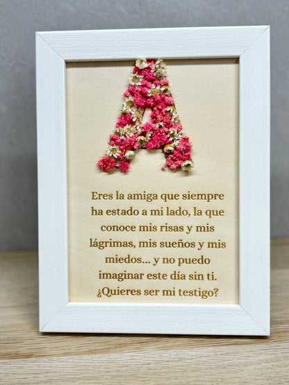 Marco personalizado con inicial y flor preservada | Decoración con encanto