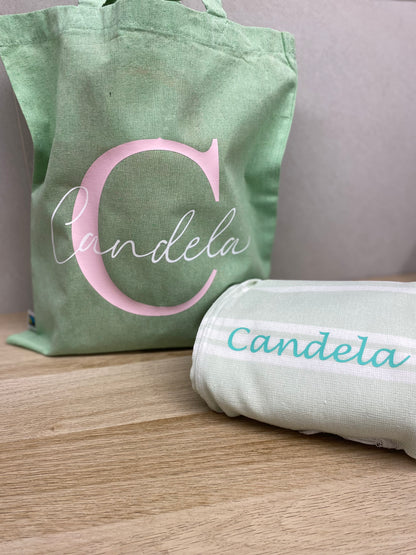 Pack verano: tote bag + toalla personalizada – ideal playa/piscina”