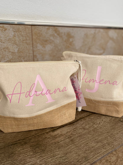 Neceser personalizado con nombre y inicial