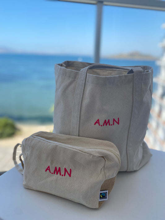 Pack Bolsa y Neceser Bordado – Personalizado con nombre o inicial