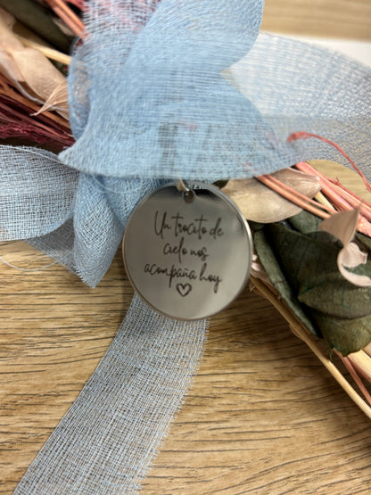 Medalla ramo de novia personalizada un trocito de cielo nos acompaña hoy