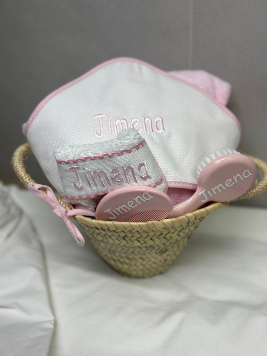 Pack regalo bebé bordado Capaza