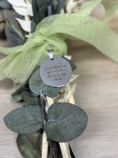 Medalla de ramo para novia | Detalle especial y emotivo – Regala Amor
