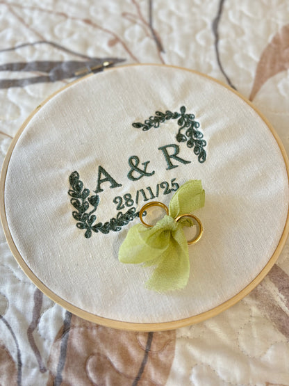 Porta alianzas bordado personalizado