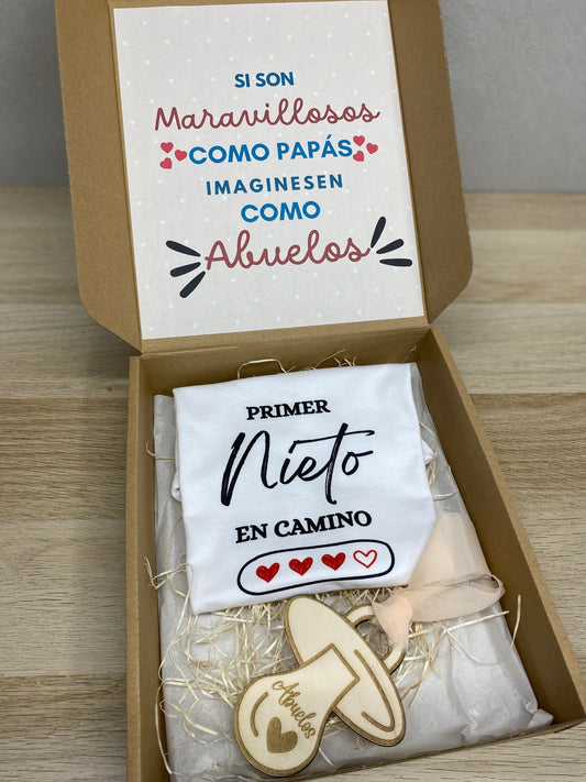 Caja “Vais a ser abuelos”