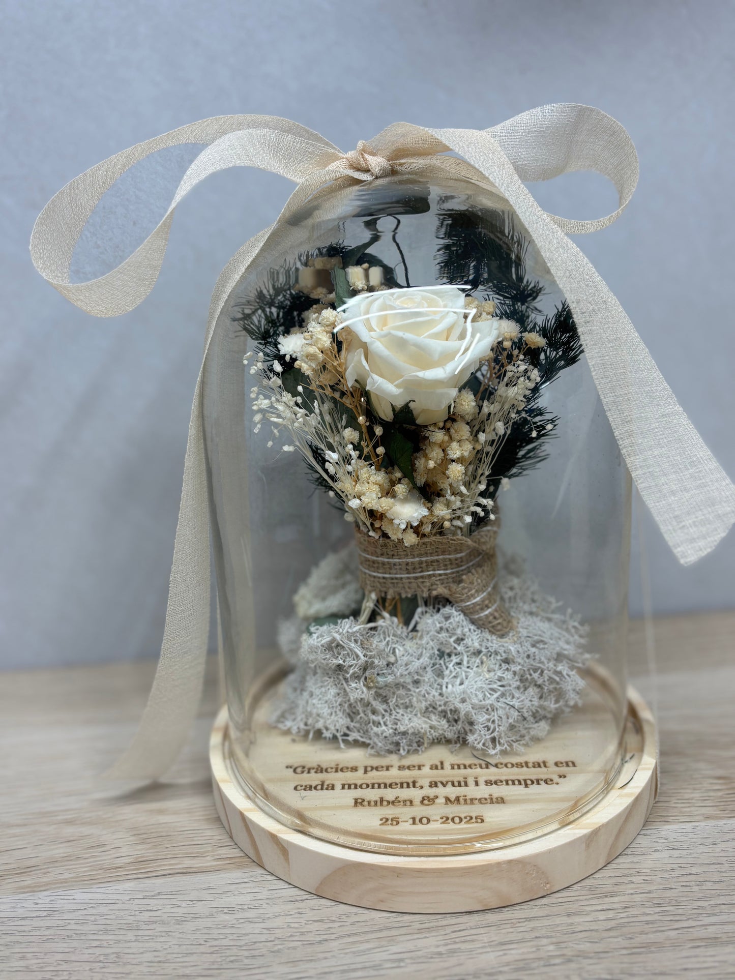 Cúpula inspirada en ramo de novia