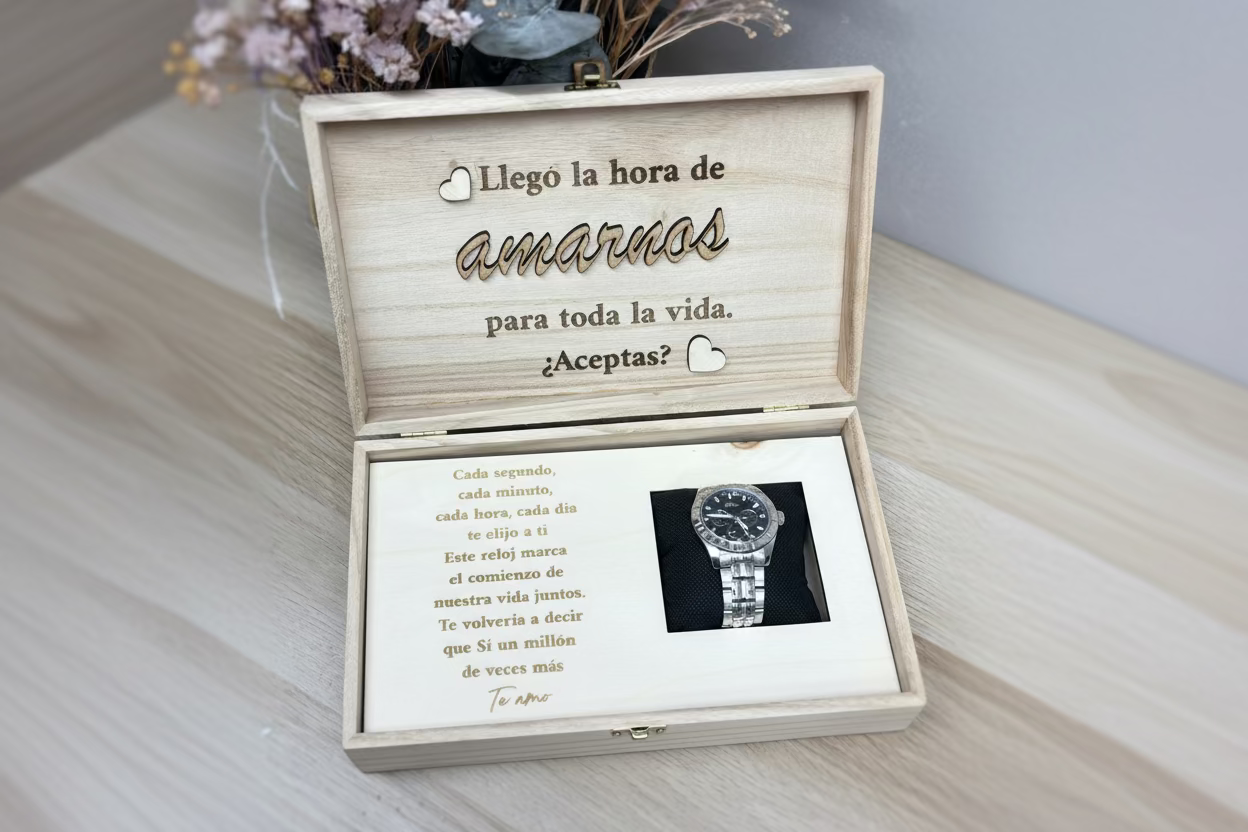 Caja para reloj novio con relieve personalizada