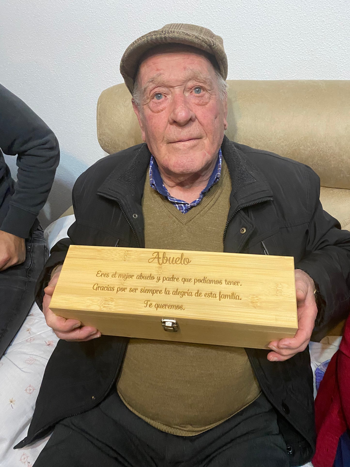 Caja de vino personalizada con grabado – Regalo original