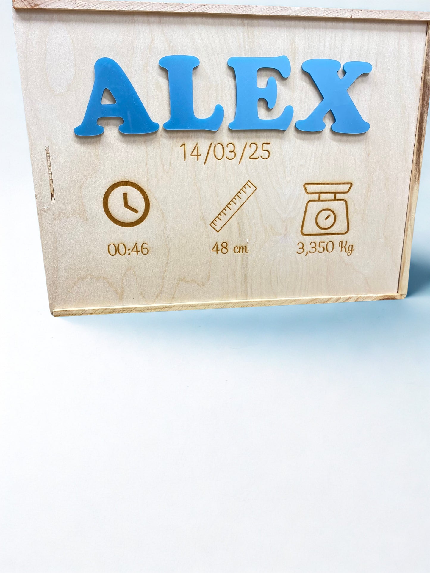 Caja bebe recuerdos 1 año , personalizada