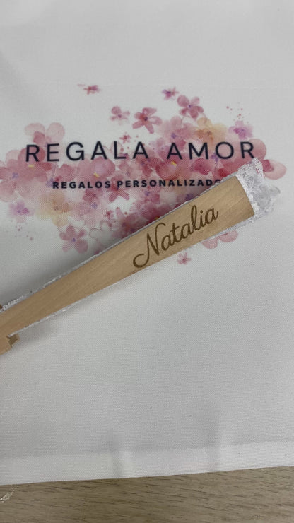Abanico de novia grabado